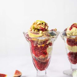 A fig and pistachio ice cream sundae.