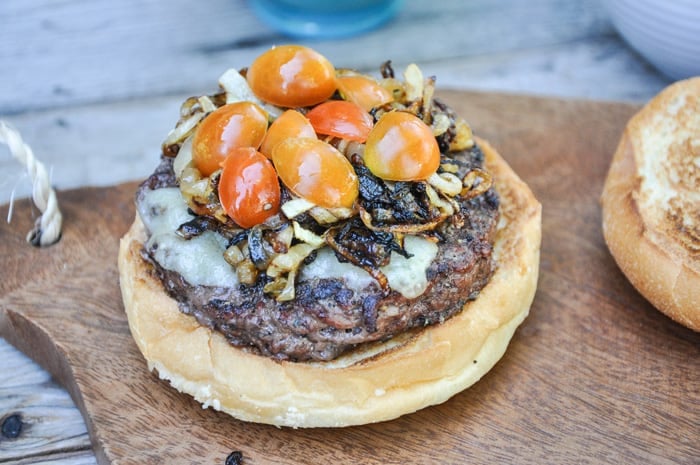 Califronia Classic Burger featuring Harris Ranch Beef