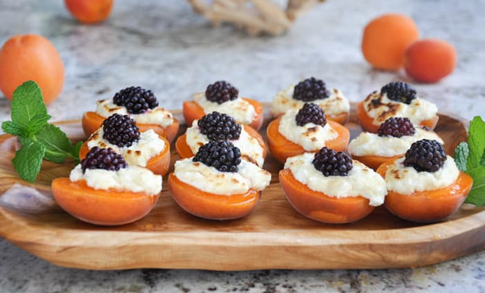 Simple Stuffed Apricots: Apricot Blackberry Jewels