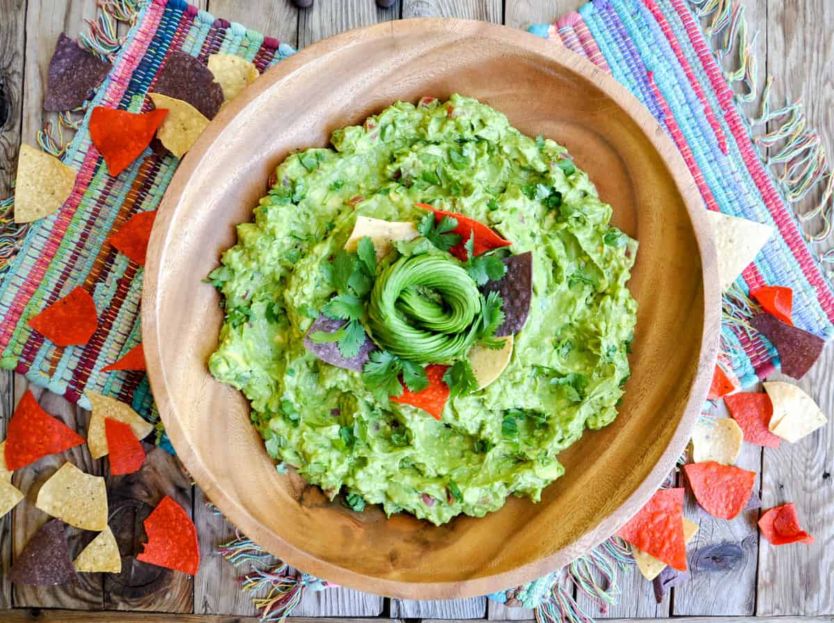 Guacamole with chips 