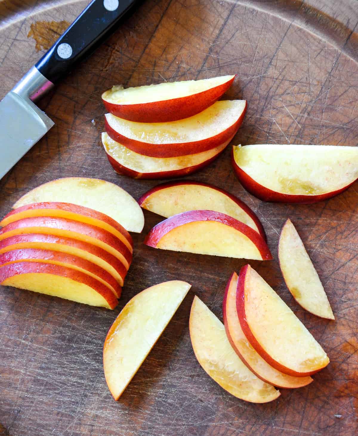 Sliced Nectarines