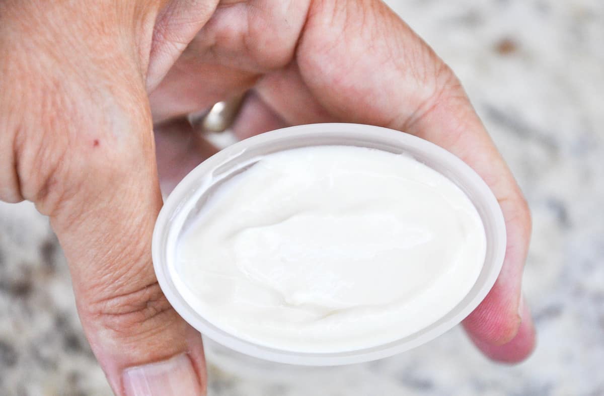 Greek yogurt topped to the mold