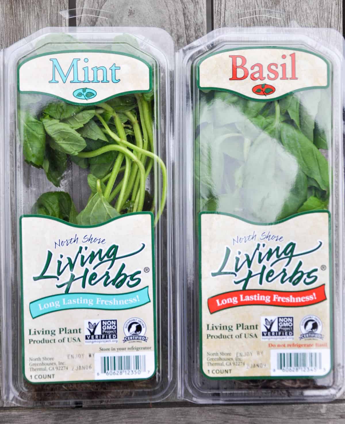 Packaged mint and bail 