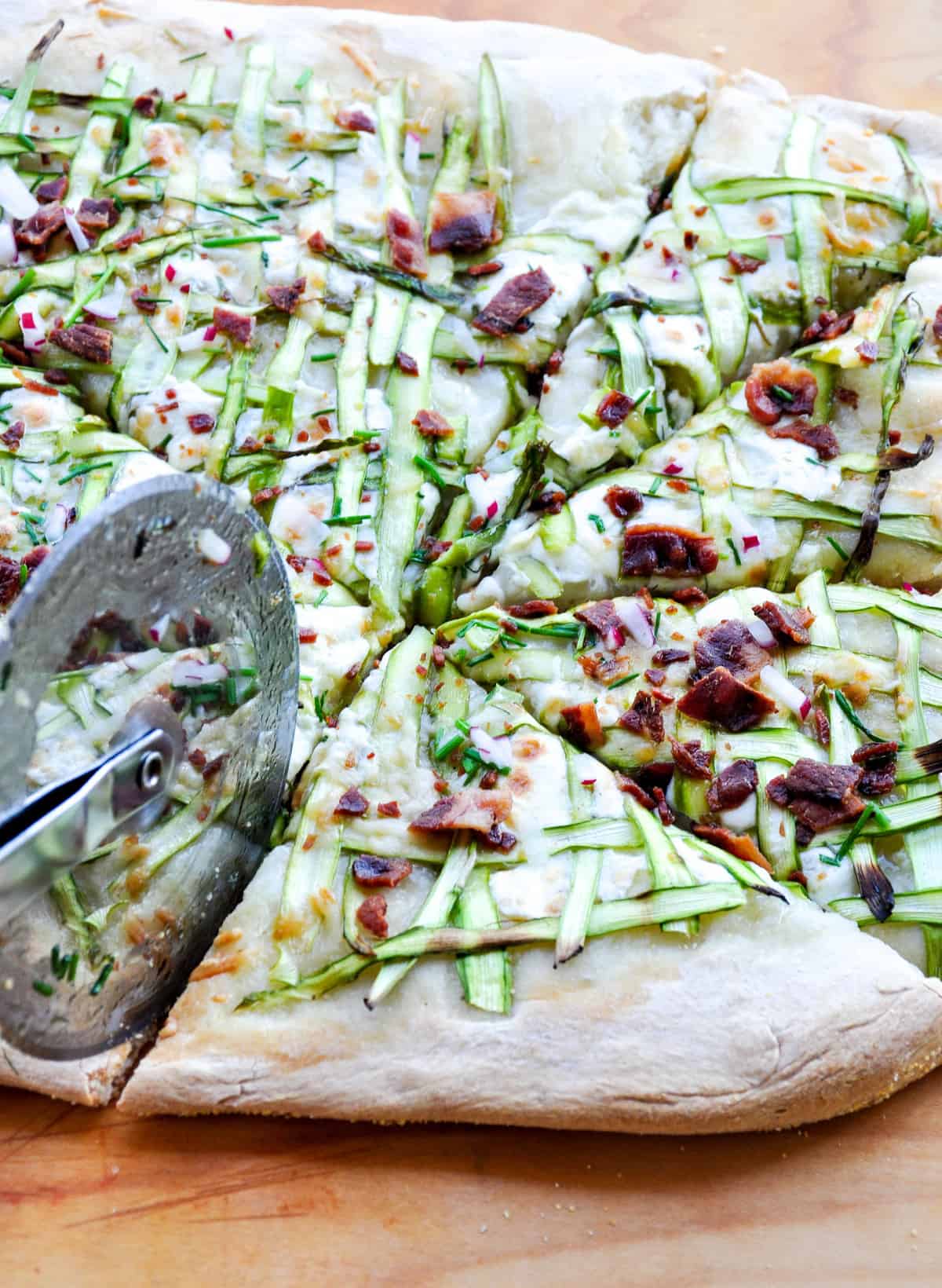 Asparagus “Ribbon” Pizza: Delicious Asparagus Pizza Recipe
