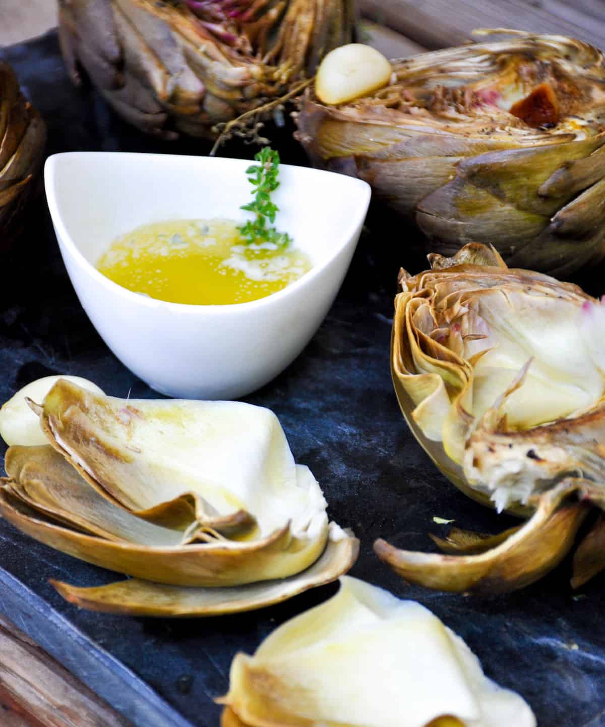 Herbaceous Roasted Artichoke With Garlic And Lemons California Grown 2050