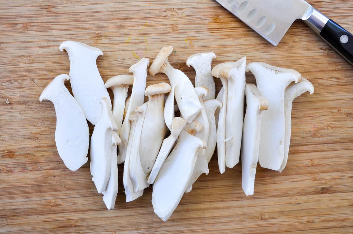 Sliced mushrooms 