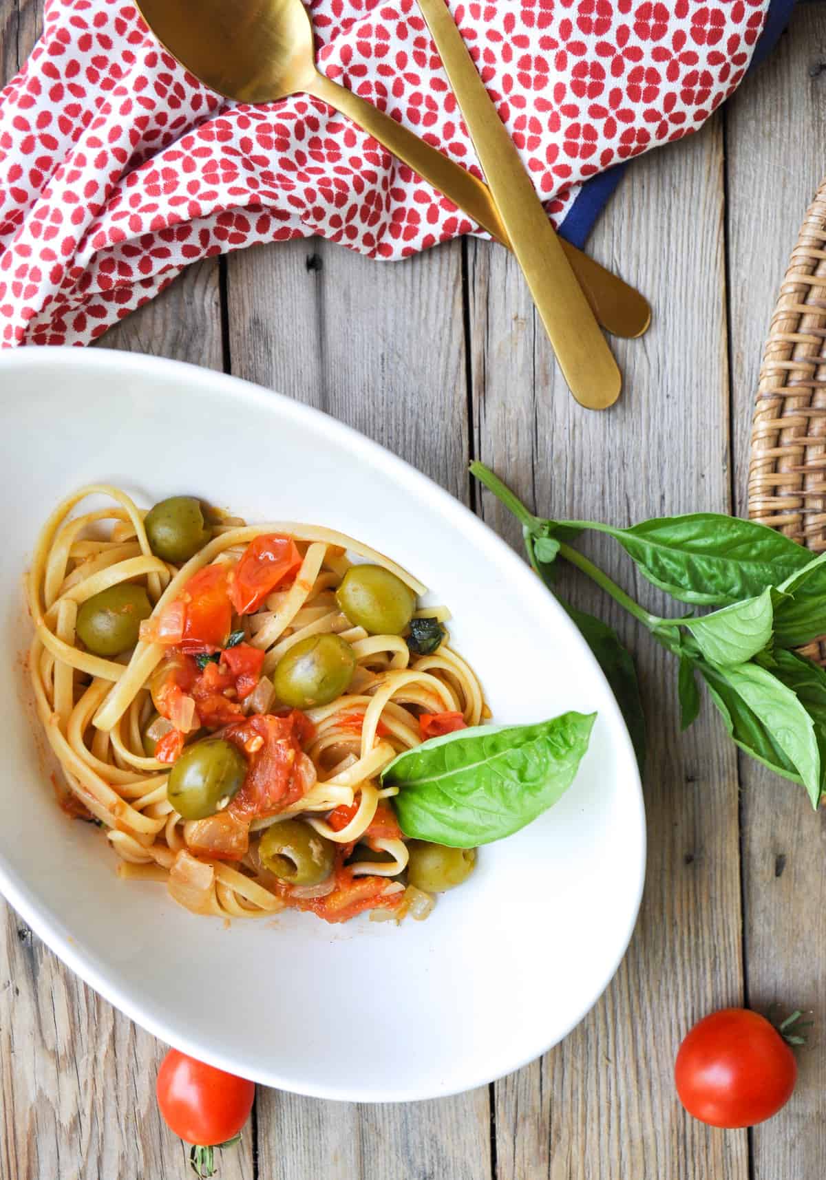 Pasta Puttanesca with Green Olives & Chicken