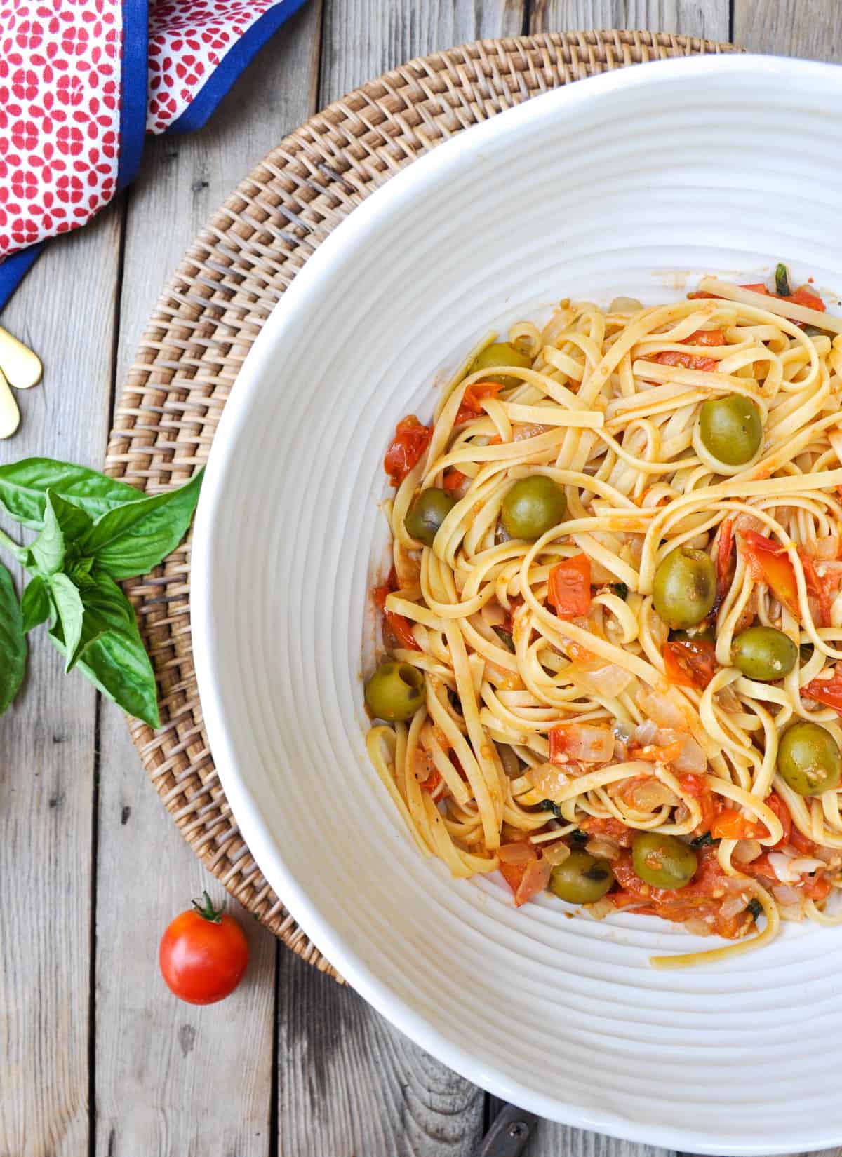 Pasta Puttanesca with Green Olives & Chicken