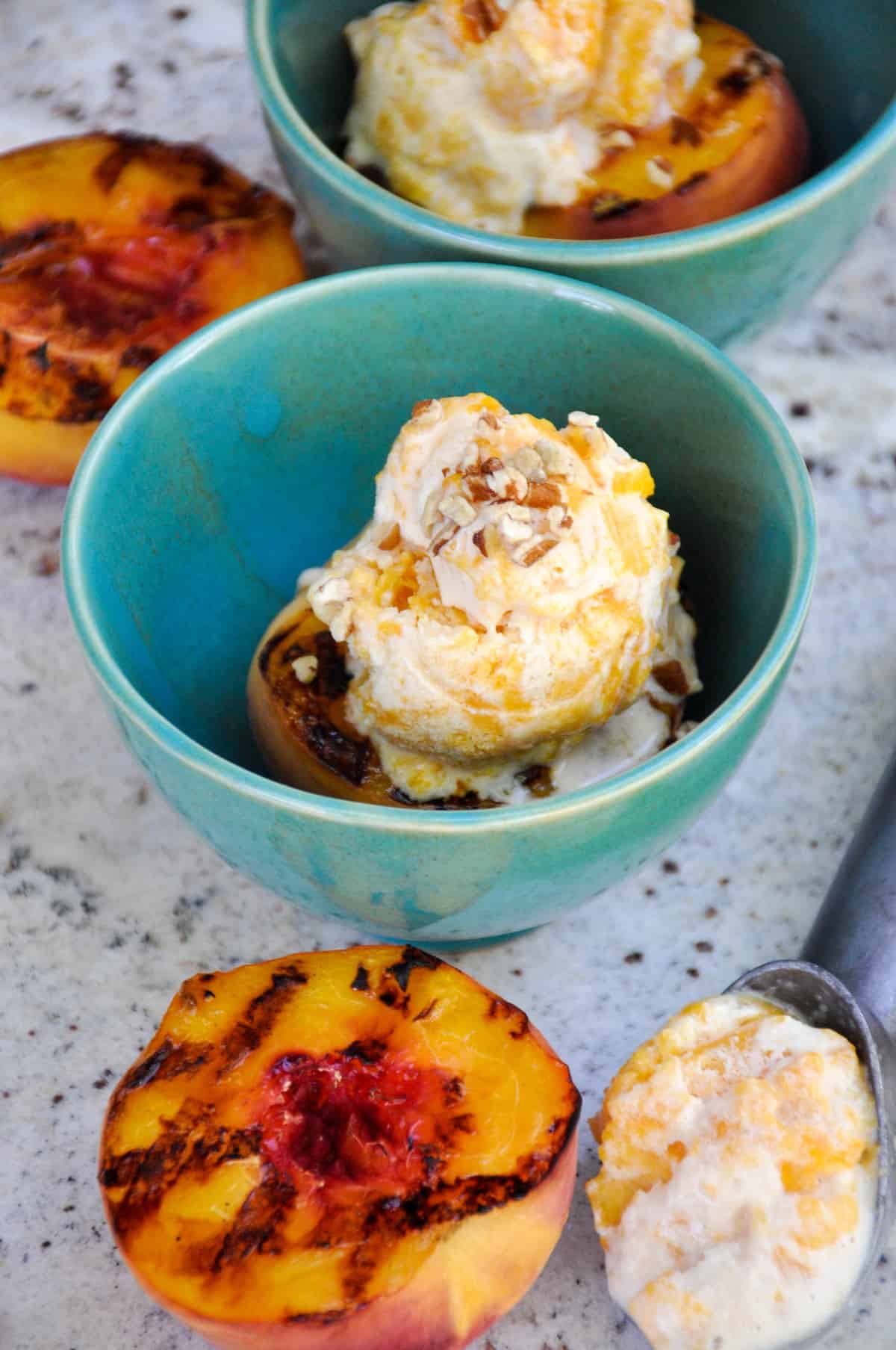 An Easy Recipe for Peach Ice Cream Over Fresh Grilled Peaches