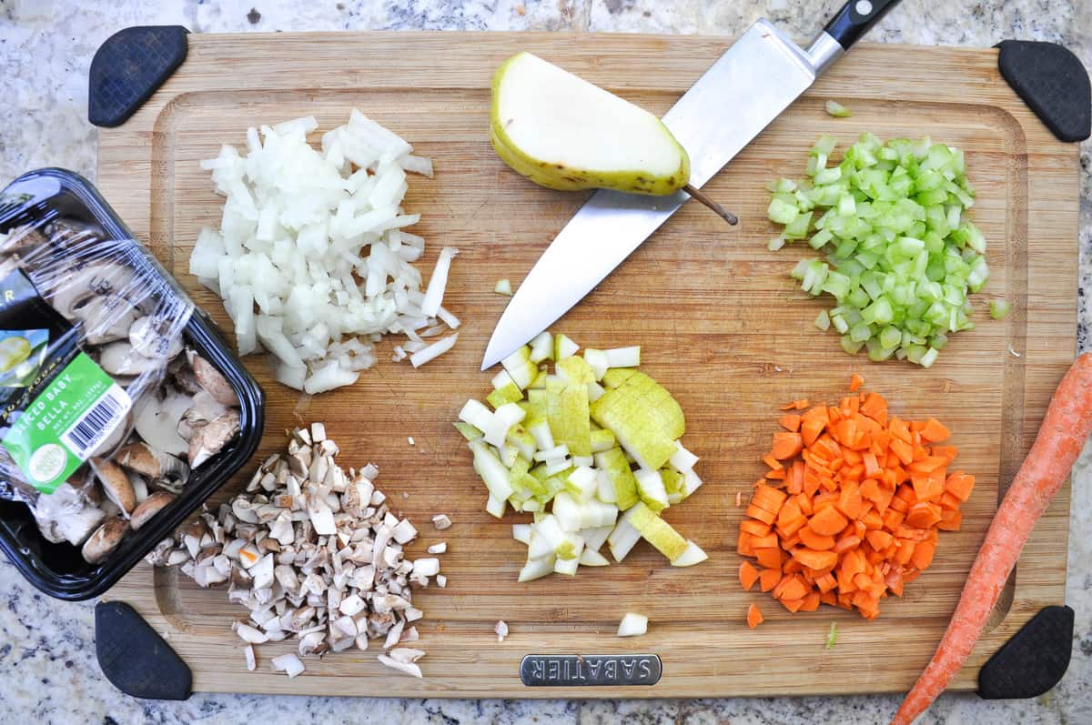 Ingredients: chopped onion, carrot, celery, mushroom and Bartlett pear