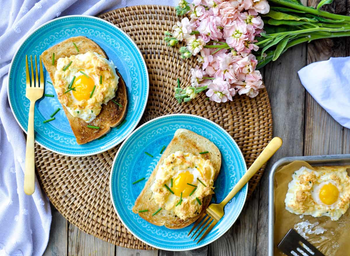 Egg in a Cloud. These eggs are so fun and super flavorful for a lazy Sunday brunch!