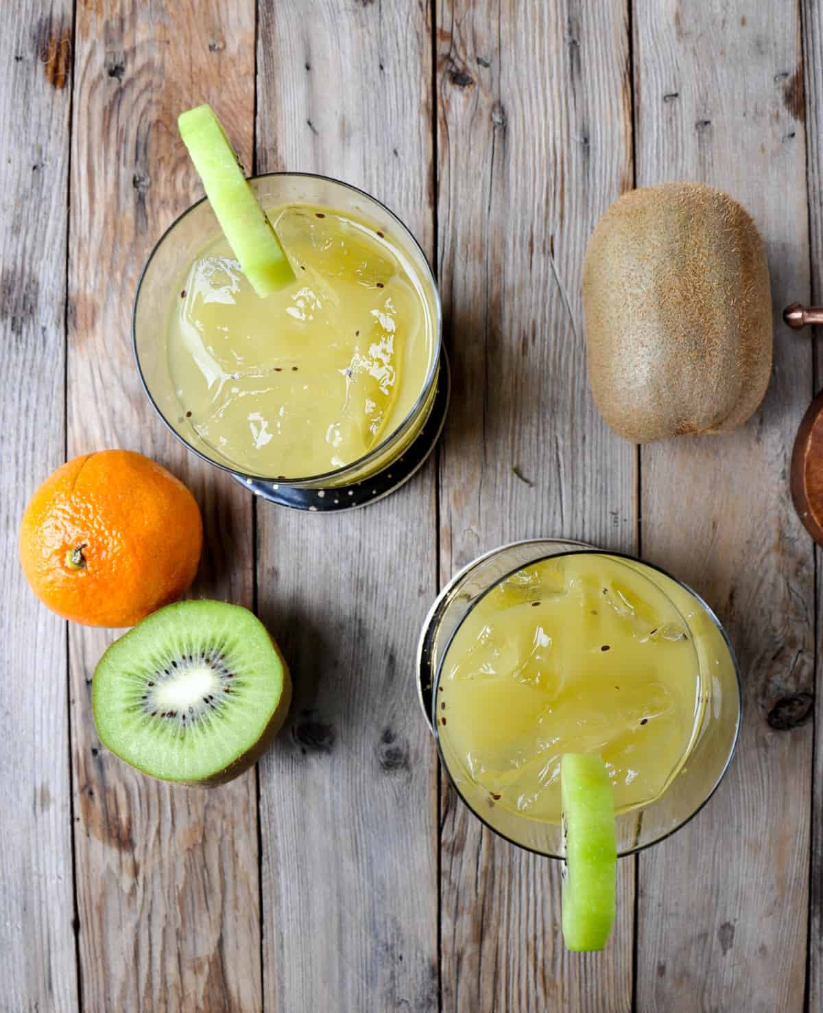 Kiwi Tangerine Bourbon Smash