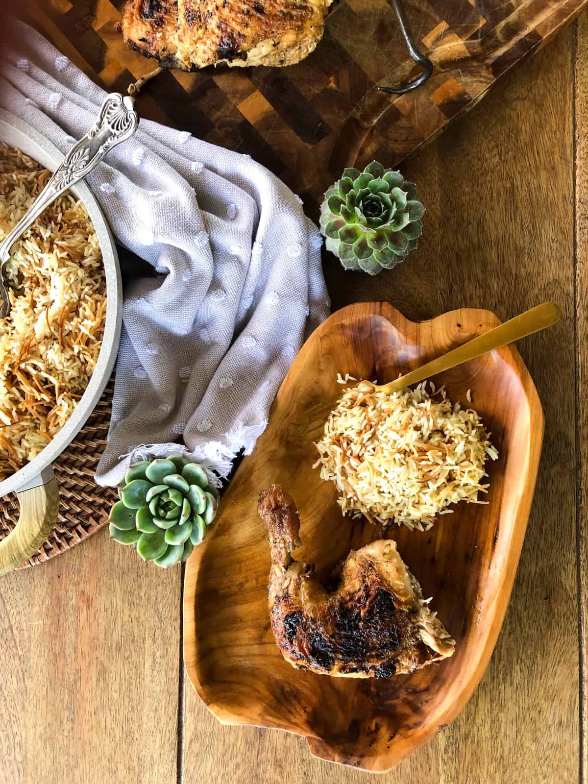 Tailgate chicken with rice pilaf side 