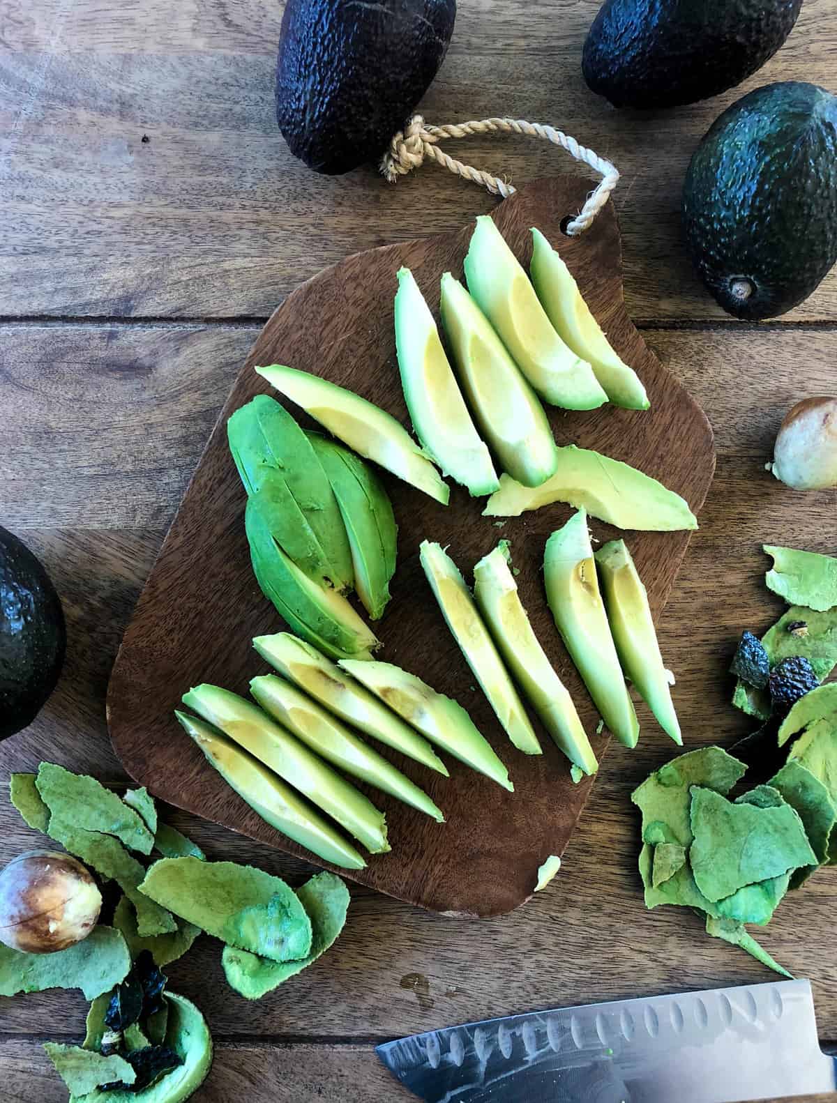 Sliced and peeled avocados 