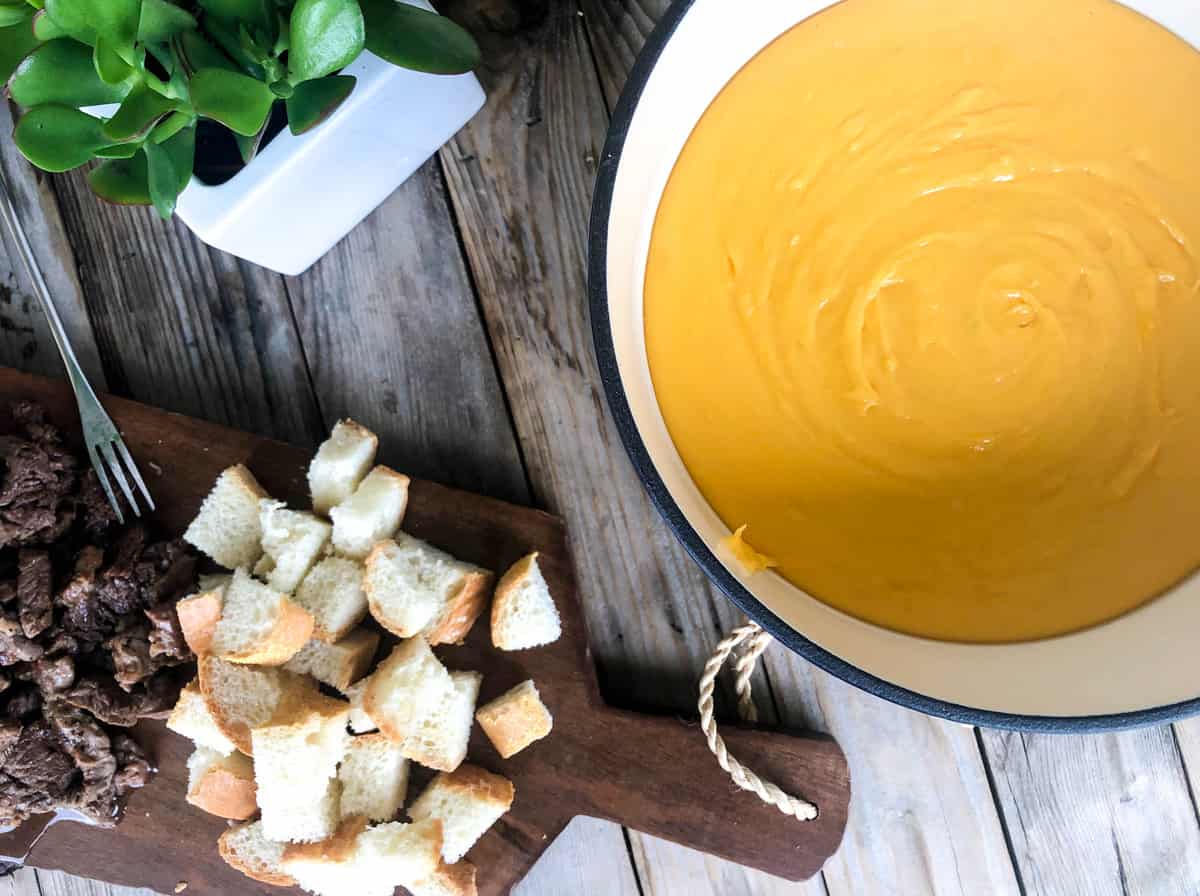 Garlic Cheddar Fondue recipe