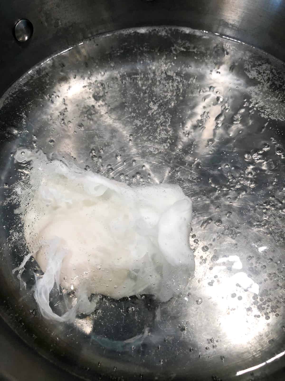 Boiling egg