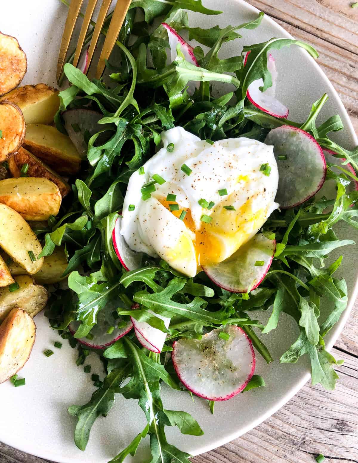 Arugula Salad with Poached Egg