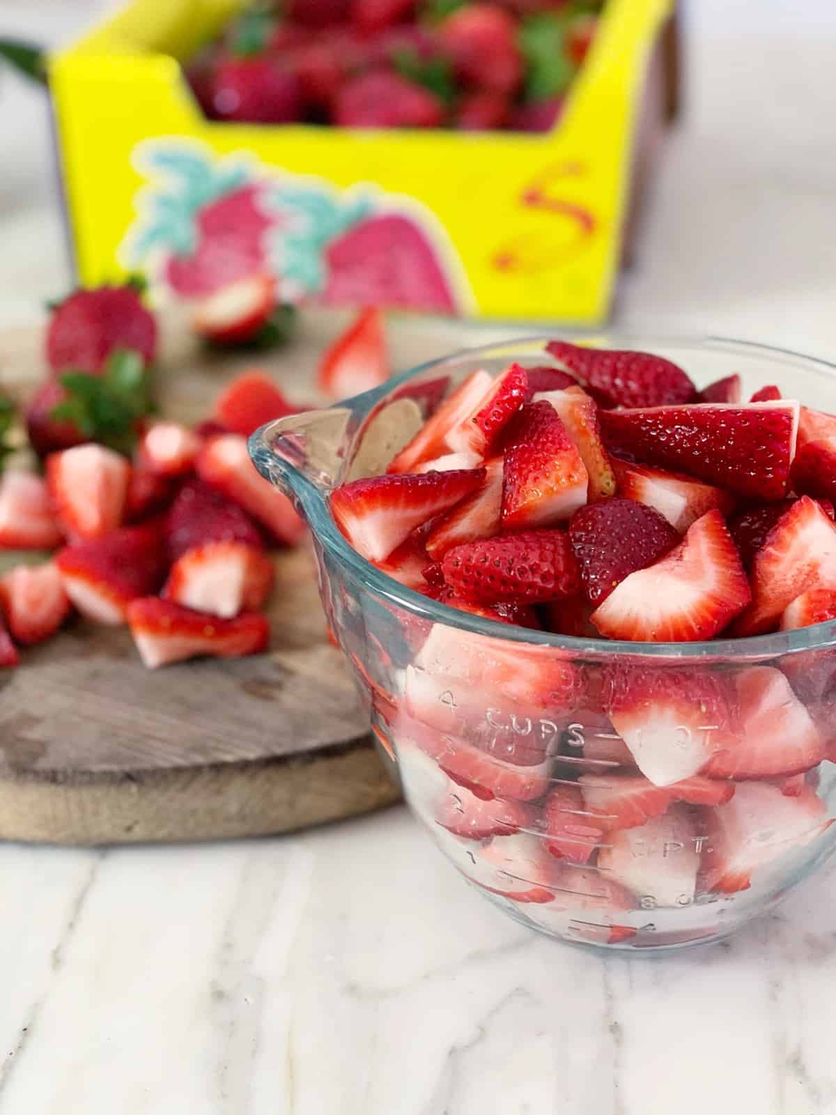 Sliced strawberries 
