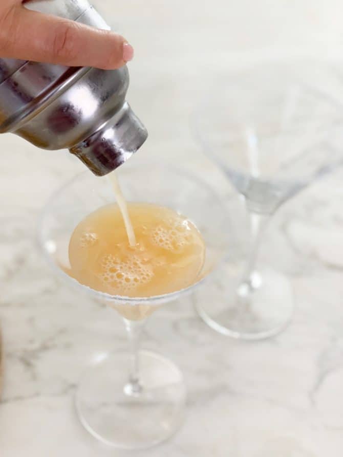 Cantaloupe Grapefruit Vodka Martini with Cantaloupe Infused Vodka | CA ...