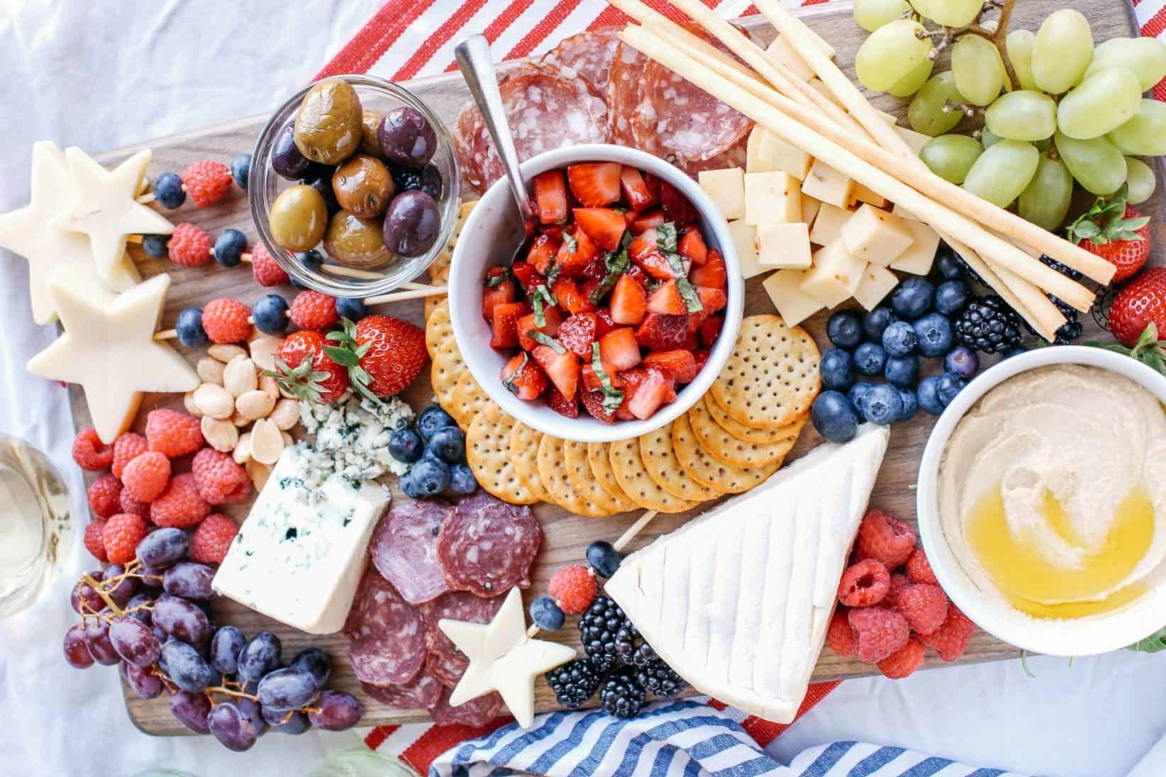 The Ultimate Red, White & Blue Recipe Roundup