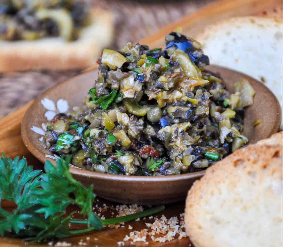easy olive tapenade