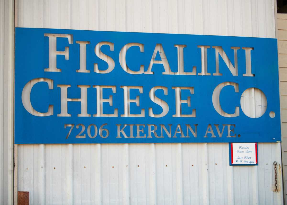 Fiscalini Cheese Sign