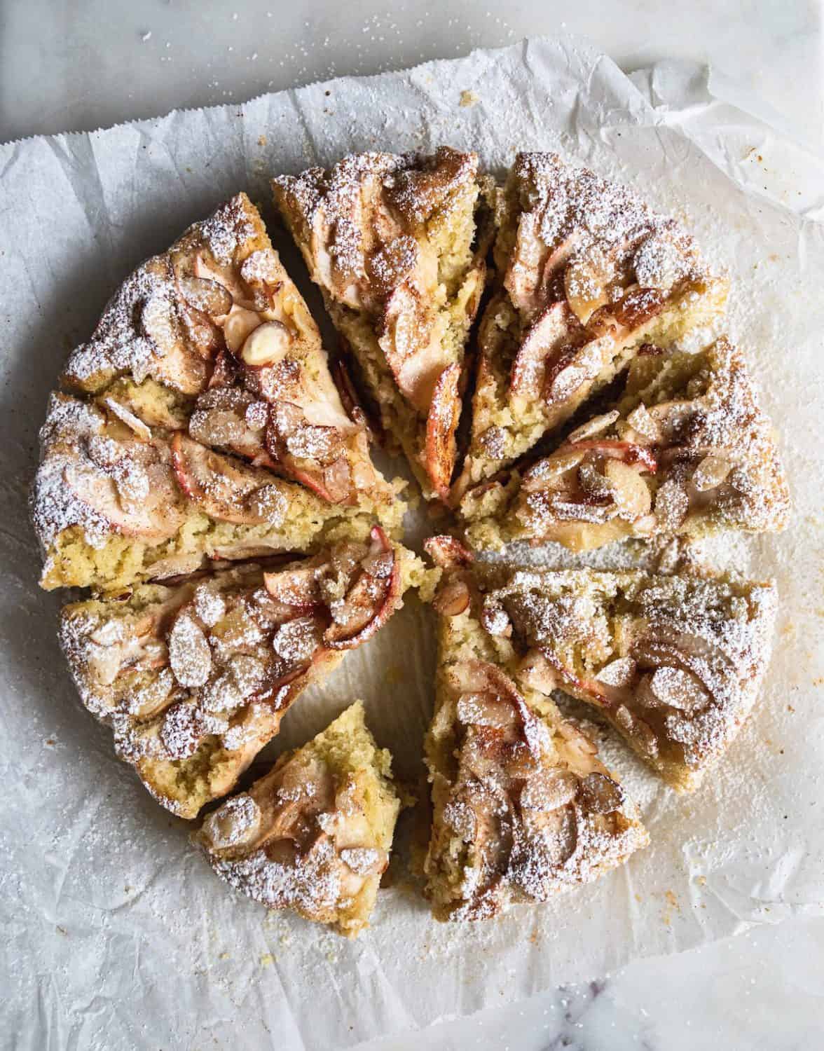 Apple Cinnamon Cake_Displaced Houswife