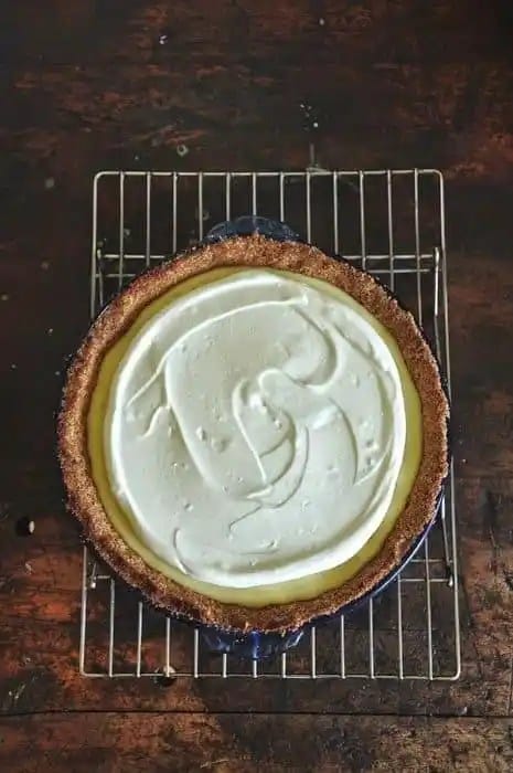 Key Lime Pie with Sour Cream Topping 
