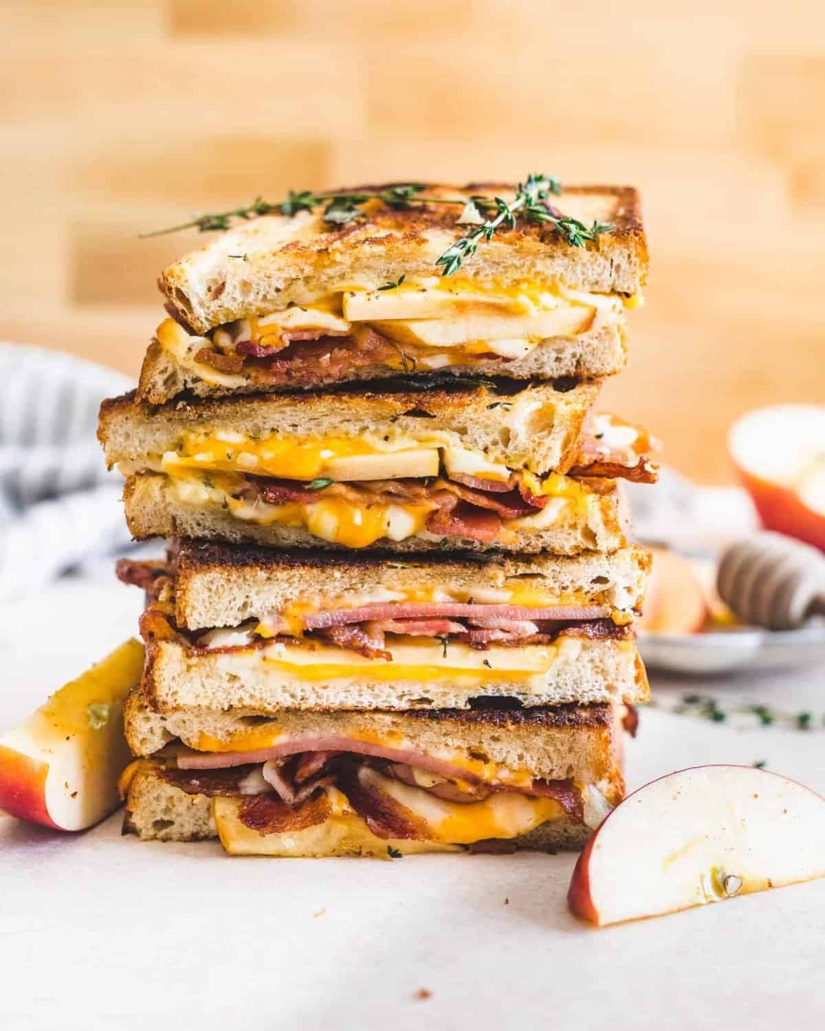 Apple Bacon and Cheddar Grilled Cheese 