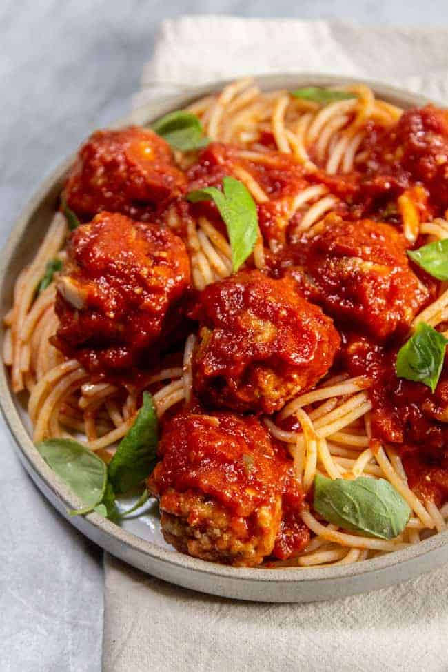 chicken meatballs with tomato sauce