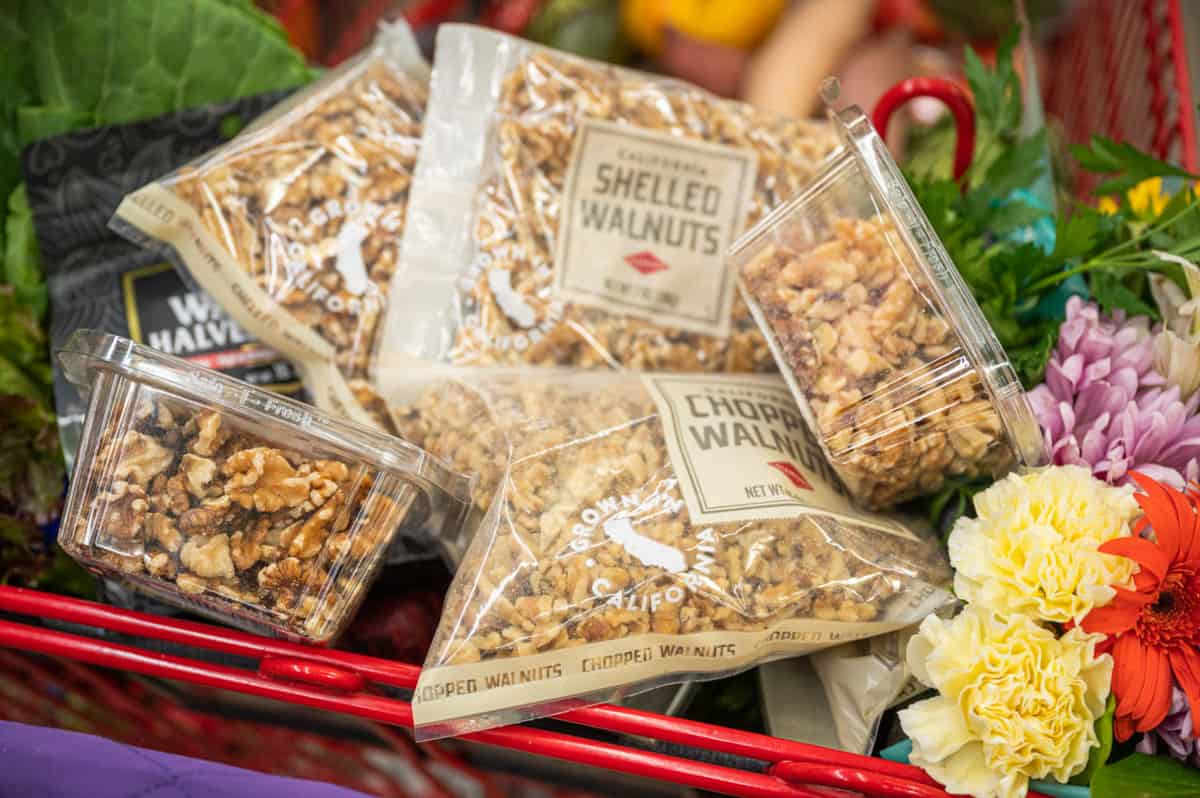 walnuts in grocery cart