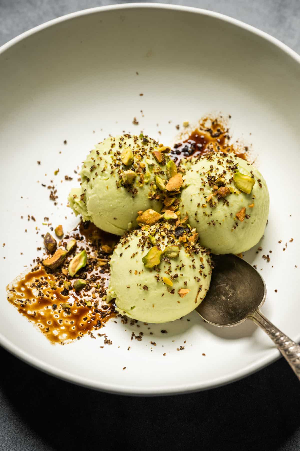 Should you use avocado in desserts?
