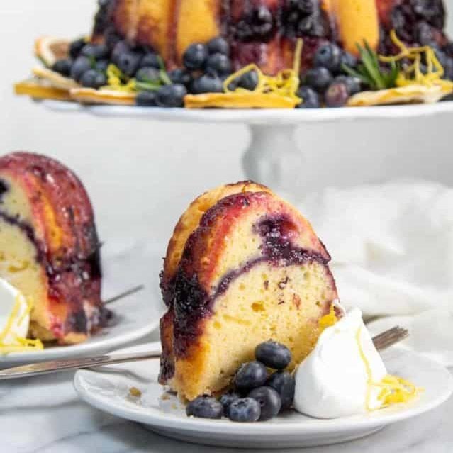 Step-by-Step Blueberry Coffee Cake Recipe: Your New Favorite Morning Indulgence.