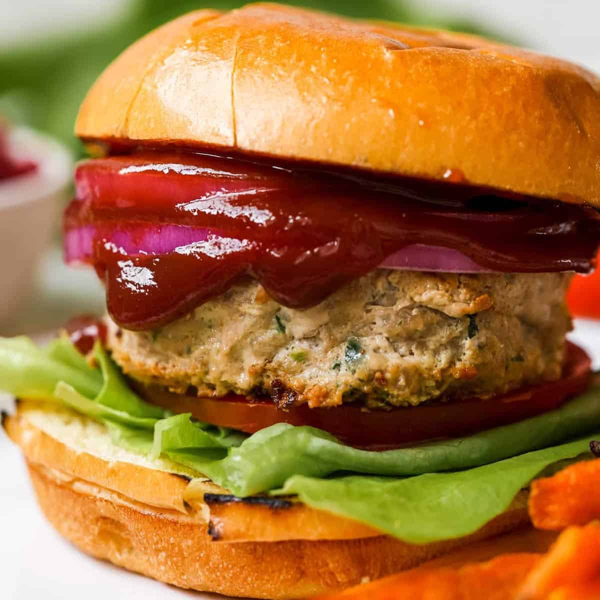 turkey burgers with pomegranate ketchup from Kroll's Korner