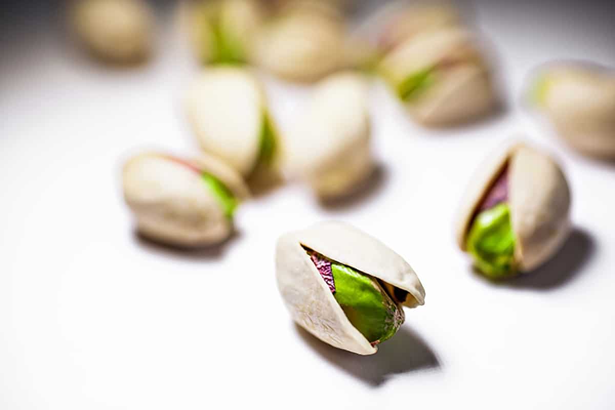 Industrial Nuts Slicing Tropical Almond Pistachio Cutting Machine