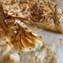 baked pear galette