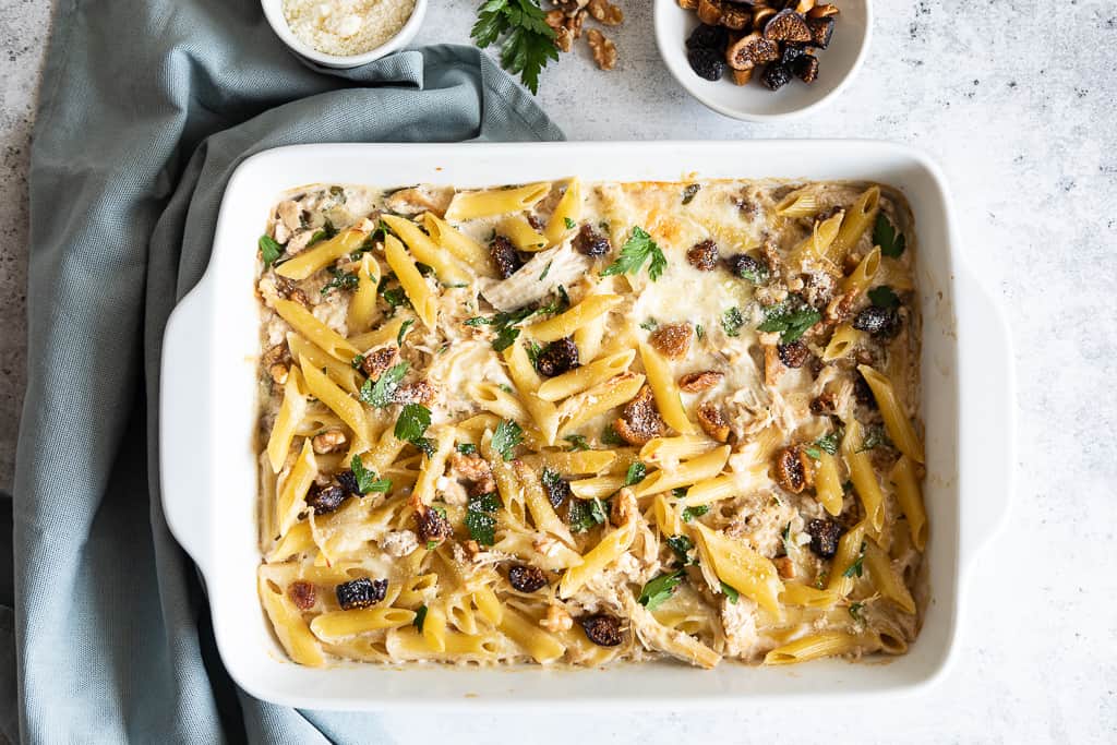 Baked Penne with Chicken recipe with figs out of the oven