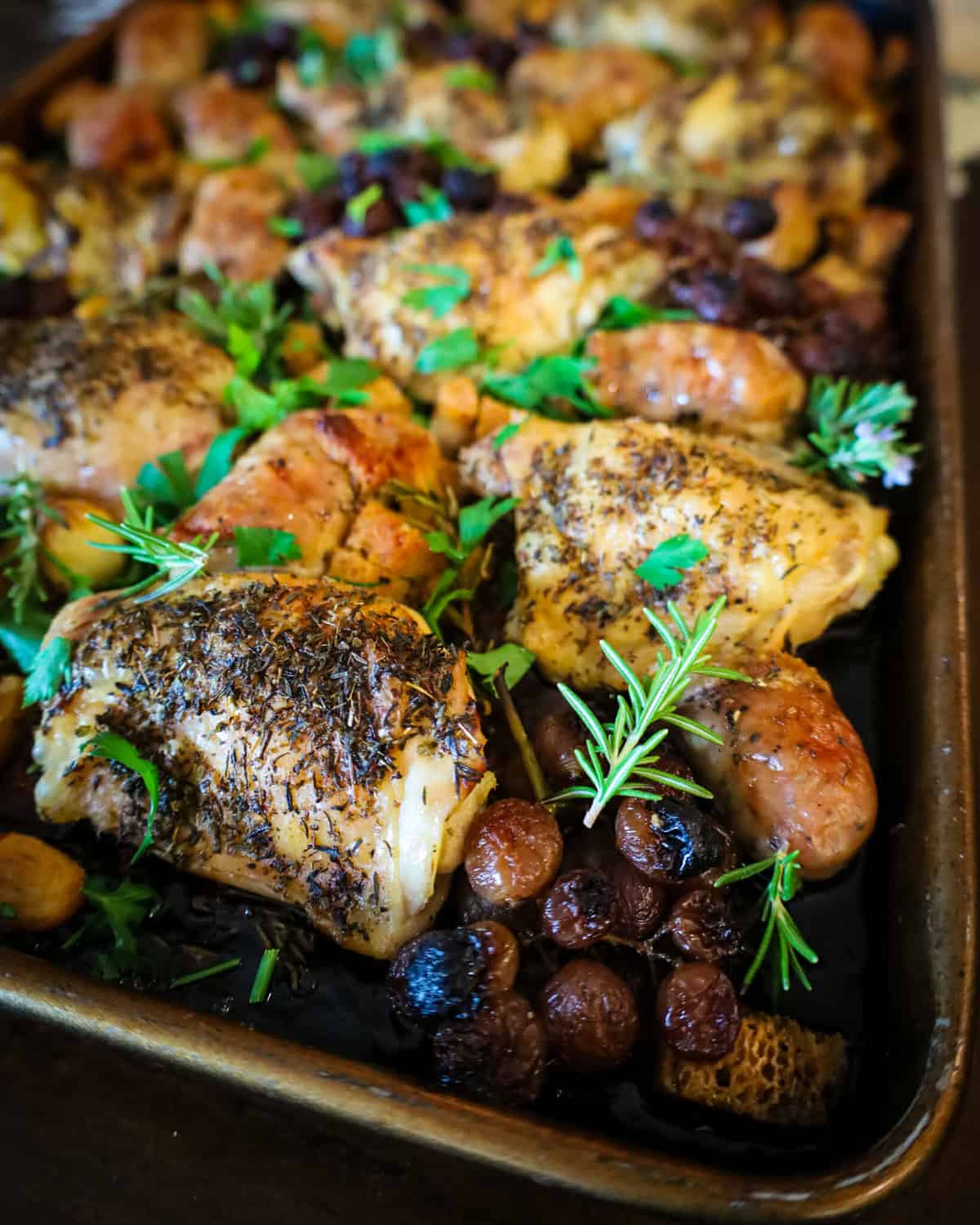 baked chicken thighs with grapes