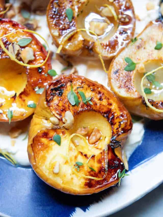 The Best Recipe For Roasted Pears & Apples With Maple Cream