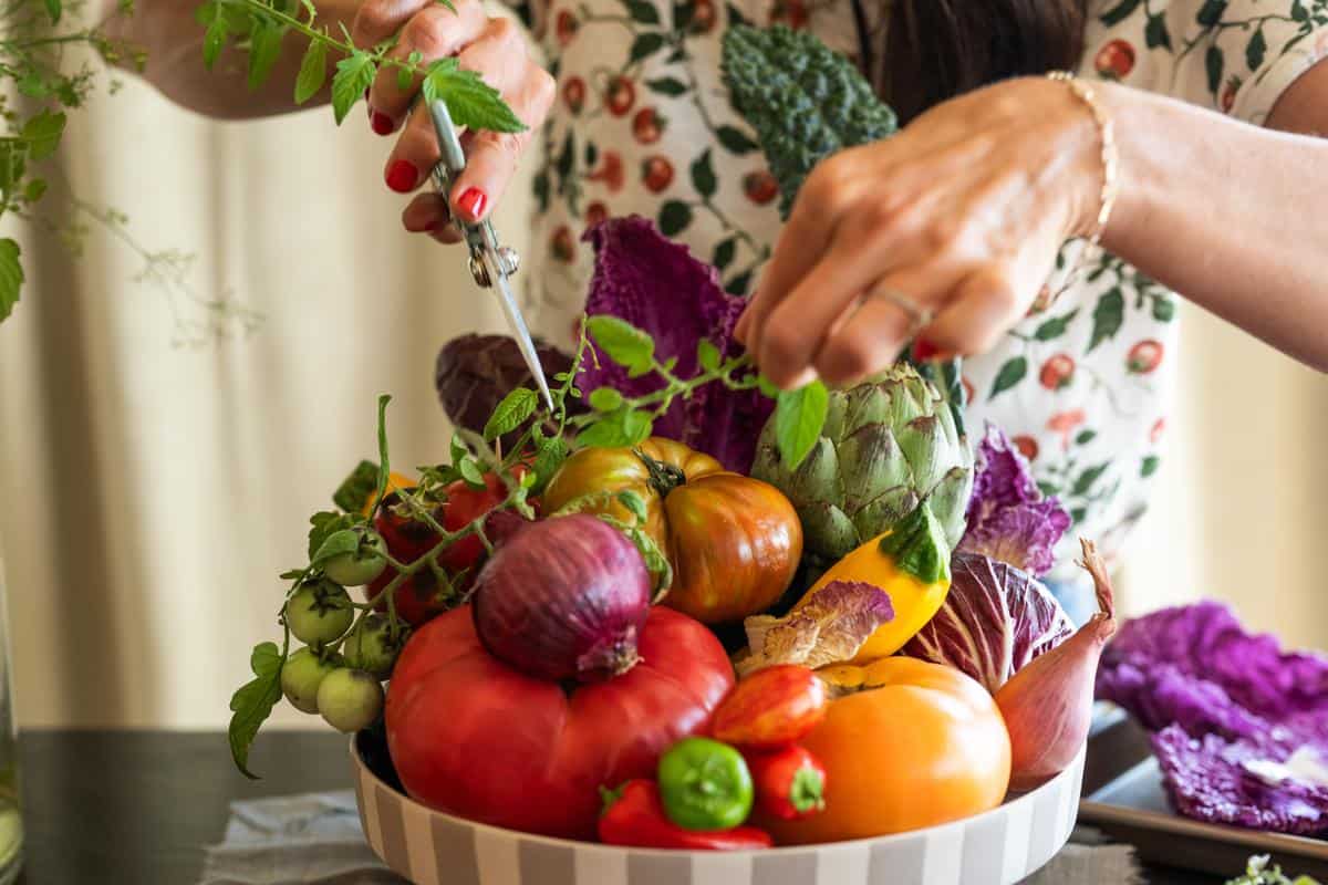 choosing elements to build an edible centerpiece with CA GROWN produce