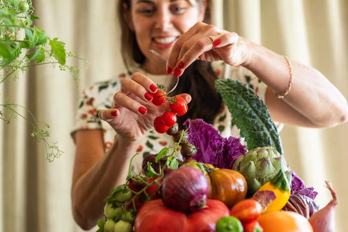 choosing elements to build an edible centerpiece with CA GROWN produce