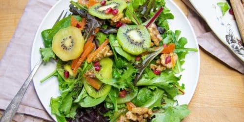 One of our favorite kiwi recipes – Quick & Easy Kiwi Salad