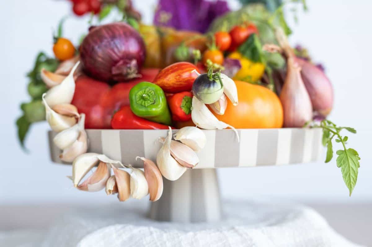 garlic garland draped alongside edible centerpieces