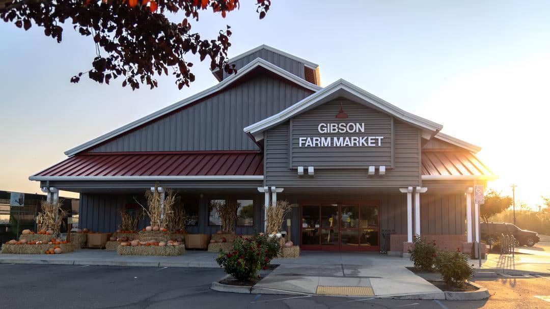 The exterior of Gibson Farm Market at Fresno State