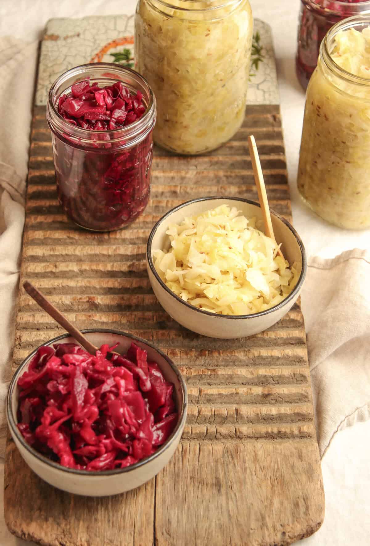 An Easy Homemade Sauerkraut Recipe